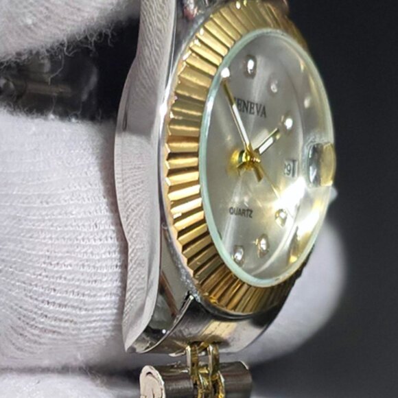 Geneva Ladies Rhinestone Silver Dial Watch Two-Tone Gold/Silver Bracelet W/Date - Picture 10 of 16